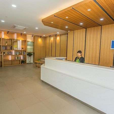 Hi Inn Гуанджоу Екстериор снимка